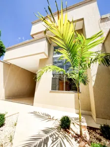 Casa com 3 Quartos à venda, 141m² no Setor Maysa, Trindade