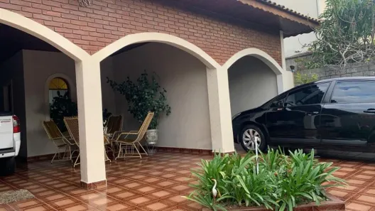 Casa com 3 Quartos à venda, 350m² no Jardim Satélite, São José dos Campos
