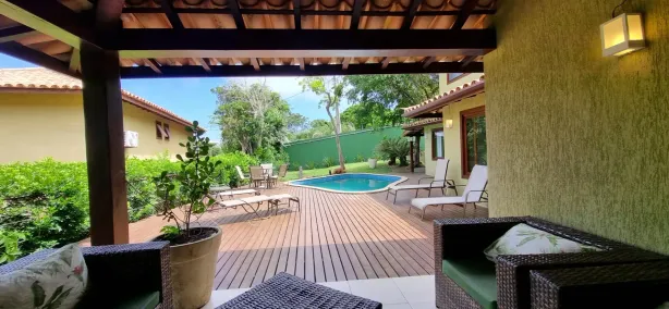 Sobrado com 5 Quartos à venda, 250m² no Village de Búzios, Armação dos Búzios