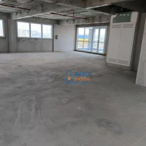 Prédio Comercial para alugar, 5148m² no Lapa, São Paulo