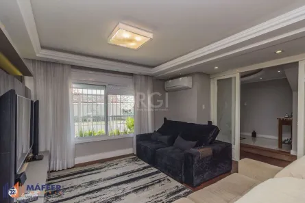 Casa com 4 Quartos à venda, 230m² no Partenon, Porto Alegre