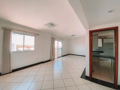 Apartamento com 3 Quartos à venda, 122m² no Brasil, Uberlândia