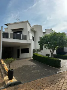 Casa de Condomínio com 4 Quartos à venda, 313m² no Plano Diretor Sul, Palmas