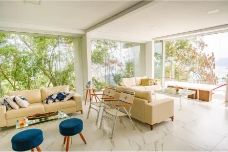 Sobrado com 4 Quartos à venda, 200m² no Perequê, Ilhabela