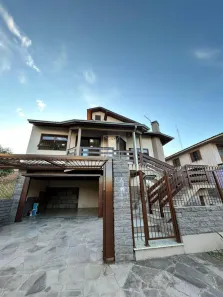 Casa com 3 Quartos à venda, 218m² no Nossa Senhora da Saúde, Caxias do Sul