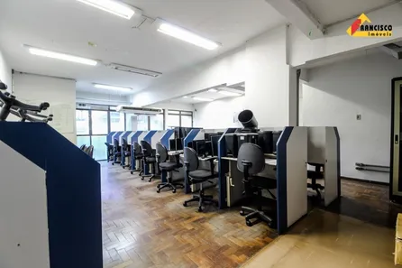Sala Comercial para alugar, 318m² no Centro, Divinópolis