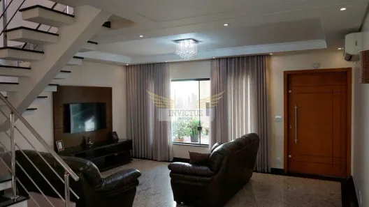 Sobrado com 3 Quartos à venda, 247m² no Vila Assunção, Santo André