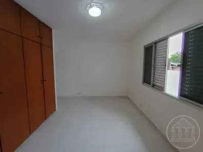 Sobrado com 3 Quartos para venda ou aluguel, 250m² no Socorro, São Paulo