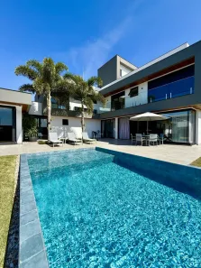 Casa de Condomínio com 4 Quartos à venda, 460m² no Rio Tavares, Florianópolis
