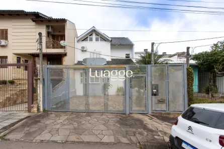 Casa com 3 Quartos para alugar, 140m² no Vila Nova, Porto Alegre