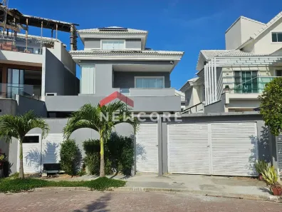 Casa de Condomínio com 4 Quartos à venda, 241m² no Recreio dos Bandeirantes, Rio de Janeiro