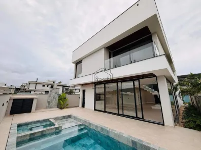 Casa com 3 Quartos à venda, 265m² no Pedra Branca, Palhoça
