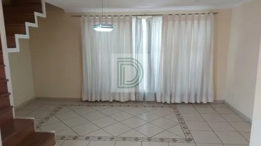 Sobrado com 4 Quartos à venda, 238m² no Vila Hortência, Sorocaba
