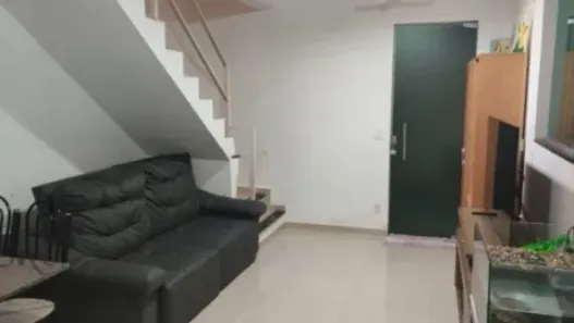 Casa com 2 Quartos à venda, 55m² no Parque Xangri-Lá, Contagem