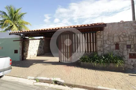 Casa com 3 Quartos à venda, 290m² no Jardim Madalena, Campinas