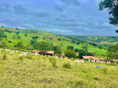 Fazenda/Sítio com 4 Quartos à venda, 500m² no , Diamantina