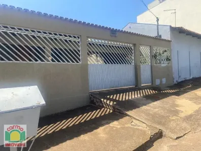Casa com 2 Quartos à venda, 200m² no Jardim Petrópolis, Anápolis