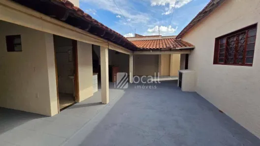 Casa com 2 Quartos à venda, 178m² no Vila Ercília, São José do Rio Preto