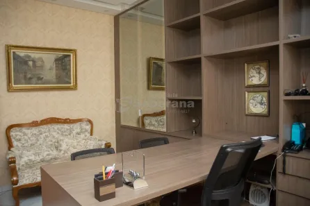 Sala Comercial com 3 Quartos à venda, 76m² no Cambuí, Campinas