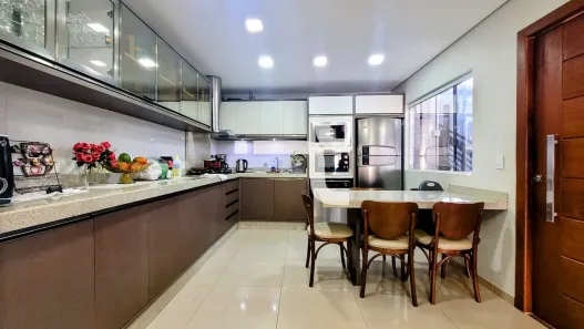 Casa com 4 Quartos à venda, 125m² no Campeche, Florianópolis