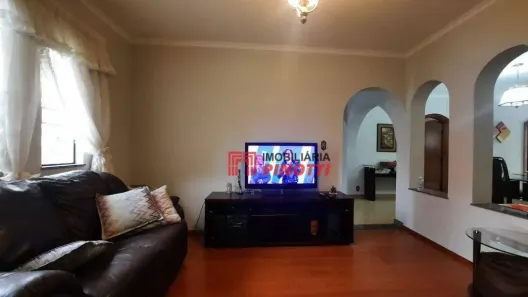 Sobrado com 4 Quartos para alugar, 340m² no Independência, São Bernardo do Campo