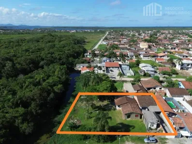 Casa com 5 Quartos à venda, 220m² no Centro, Balneário Barra do Sul