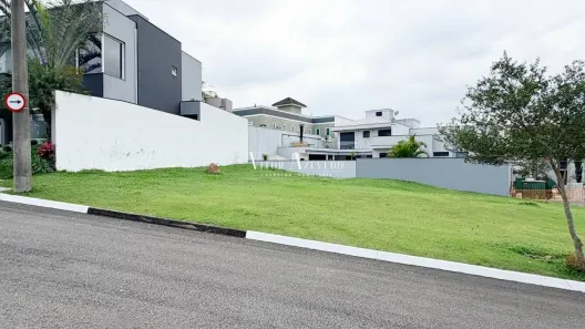 Lote/Terreno à venda, 300m² no Parque Esplanada, Votorantim