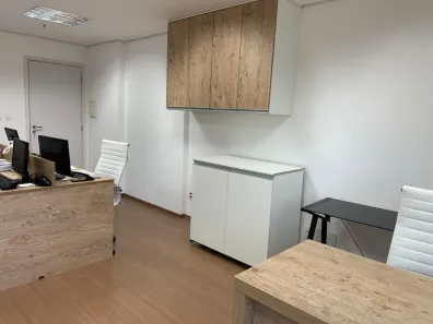 Sala Comercial à venda, 38m² no Vila Andrade, São Paulo