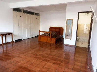 Casa com 1 Quarto para alugar, 100m² no Ouro Branco, Londrina