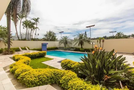 Sobrado com 4 Quartos à venda, 830m² no Jardim Cordeiro, São Paulo