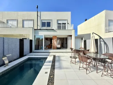 Casa de Condomínio com 3 Quartos à venda, 114m² no XANGRI-LÁ, Xangri-lá