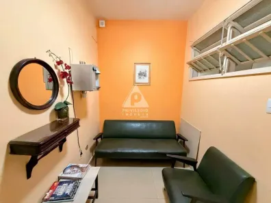 Sala Comercial à venda, 32m² no Catete, Rio de Janeiro