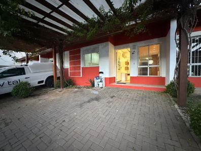 Casa com 2 Quartos à venda, 70m² no Olaria, Canoas