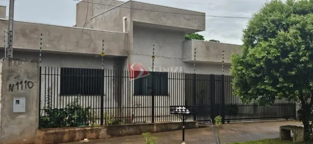 Casa com 2 Quartos à venda, 139m² no Zona 03, Maringá