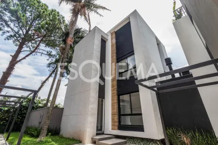Casa com 3 Quartos à venda, 470m² no Jardim Leonor, São Paulo