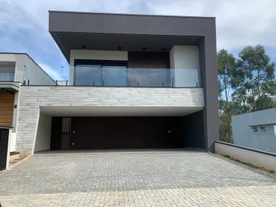 Casa de Condomínio com 3 Quartos à venda, 290m² no Cézar de Souza, Mogi das Cruzes