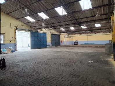 Galpão/Depósito/Armazém para alugar, 1326m² no Vila Nogueira, Diadema