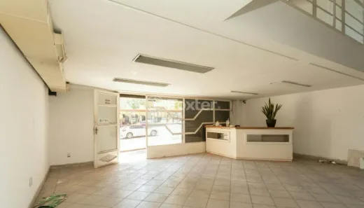 Ponto Comercial à venda, 200m² no Petrópolis, Porto Alegre