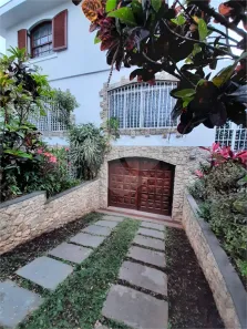 Sobrado com 3 Quartos à venda, 300m² no Vila Santa Maria, São Paulo