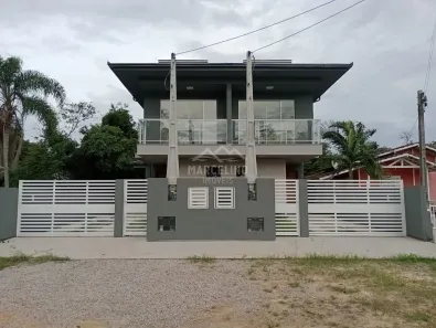 Casa com 2 Quartos à venda, 101m² no Araçatuba, Imbituba