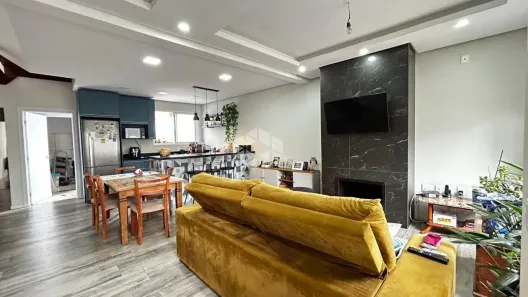 Casa com 4 Quartos à venda, 170m² no Chácara das Pedras, Porto Alegre
