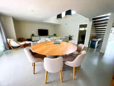 Casa com 3 Quartos à venda, 277m² no Santa Mônica, Florianópolis