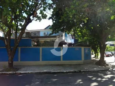 Casa com 6 Quartos à venda, 380m² no São Francisco, Niterói