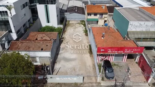 Lote/Terreno à venda, 440m² no Cristo Rei, Curitiba