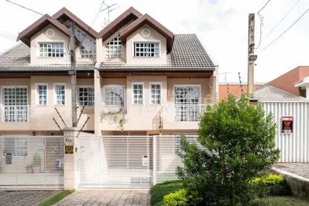 Sobrado com 2 Quartos à venda, 158m² no Jardim Social, Curitiba