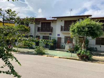Sobrado com 2 Quartos à venda, 102m² no Vila Colonial, Paraty