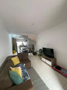 Sobrado com 2 Quartos à venda, 82m² no Jardim São José, Goiânia