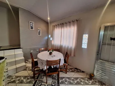Casa com 4 Quartos à venda, 200m² no Vila São Francisco, Mauá