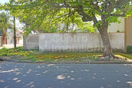 Lote/Terreno à venda, 273m² no Balneario Arpoador, Peruíbe