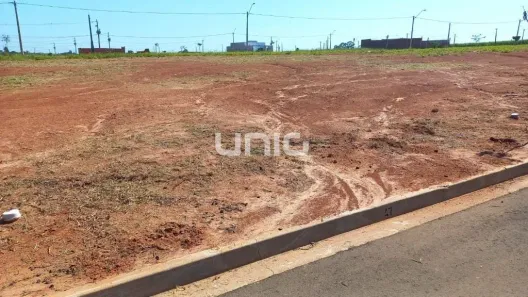 Lote/Terreno à venda, 176m² no Centro, Saltinho